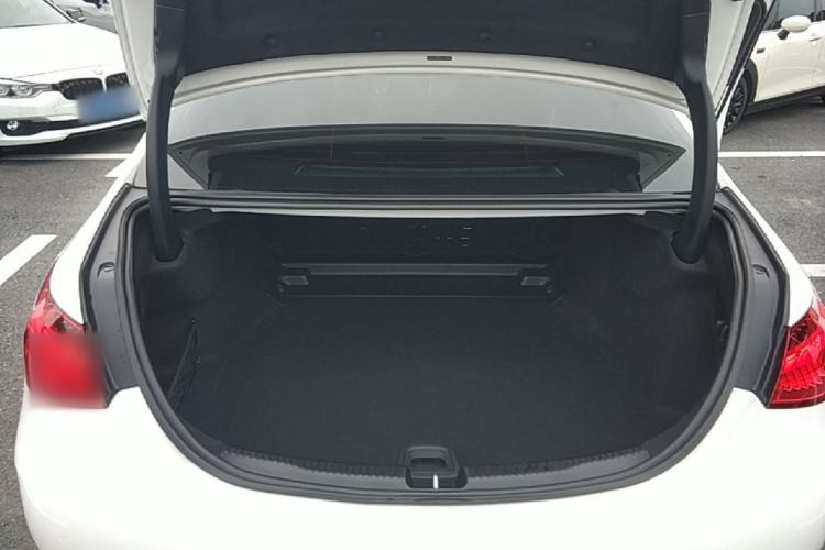 Used Mercedes-Benz C-Class 2022 Restyled C 200 L Sport Edition Trunk