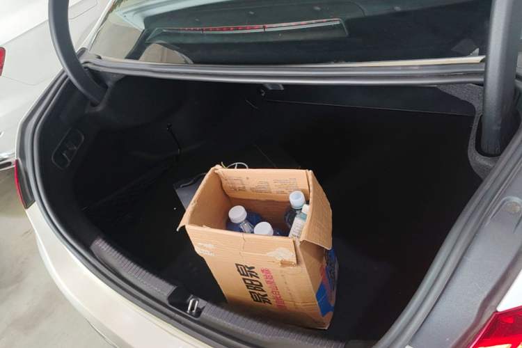 Used Mercedes-Benz C-Class 2022 C 200 L Sport Edition Trunk