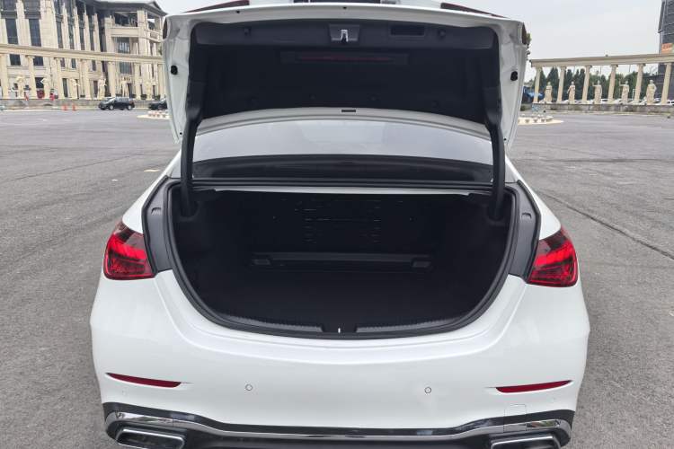 Used Mercedes-Benz C-Class 2022 C 200 L Sport Edition Trunk