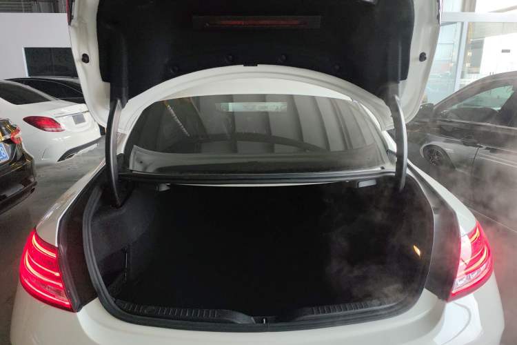 Used Mercedes-Benz C-Class 2022 Refreshed C 260 Coupe Trunk