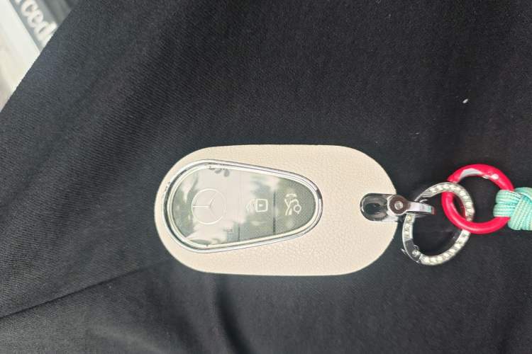 Used Mercedes-Benz C-Class 2022 Restyled C 260 L Sport Edition Vehicle Key
