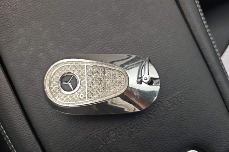 Used Mercedes-Benz C-Class 2022 C 260 L Sport Edition Vehicle Key