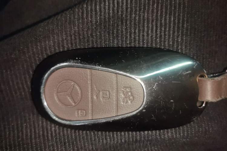 Used Mercedes-Benz C-Class 2022 C 200 L Sport Edition Vehicle Key