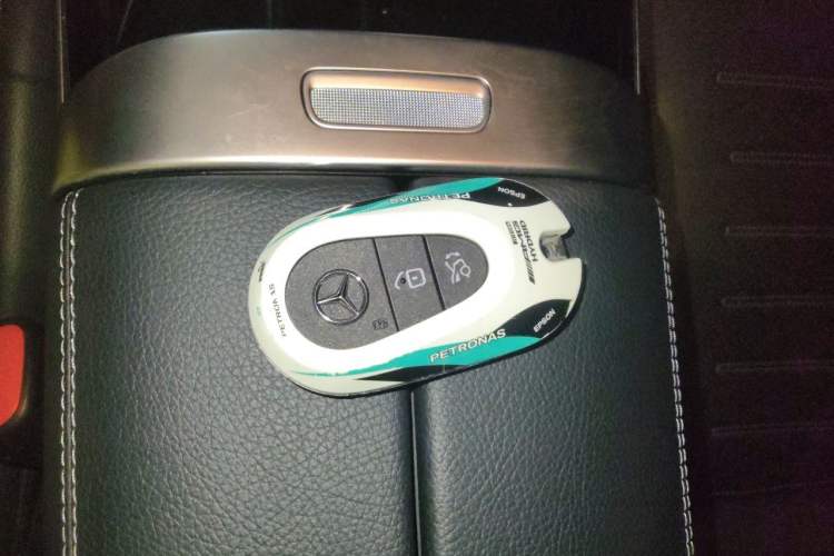 Used Mercedes-Benz C-Class 2022 Facelift C 260 L Vehicle Key