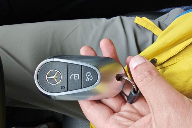 Used Mercedes-Benz C-Class 2022 C 200 L Sport Edition Vehicle Key