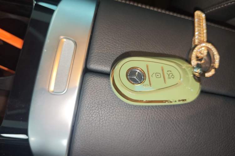 Used Mercedes-Benz C-Class 2022 C 260 L Sport Edition Vehicle Key