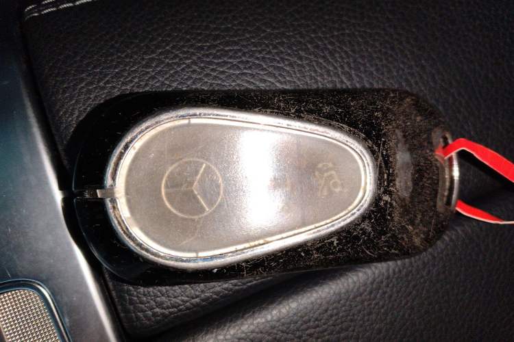 Used Mercedes-Benz C-Class 2022 C 200 L Sport Edition Vehicle Key