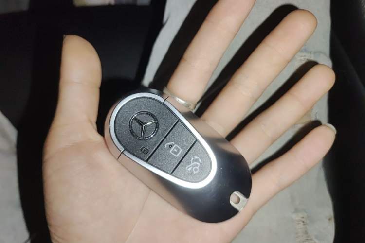 Used Mercedes-Benz C-Class 2022 C 200 L Sport Edition Vehicle Key