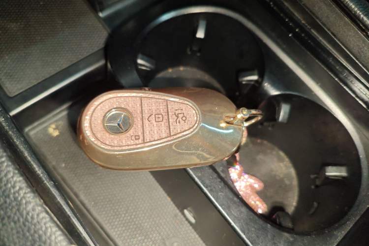 Used Mercedes-Benz C-Class 2022 C 200 L Sport Edition Vehicle Key