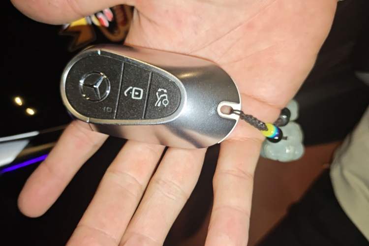 Used Mercedes-Benz C-Class 2022 Facelift C 260 L Vehicle Key
