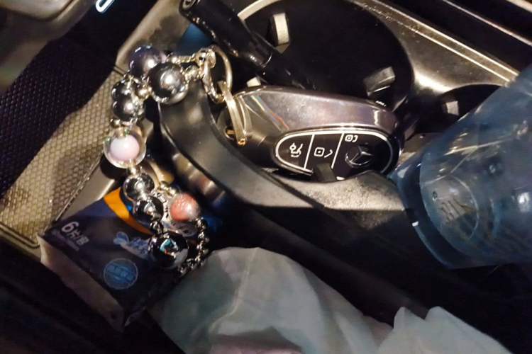Used Mercedes-Benz C-Class 2022 Restyled C 260 L Sport Edition Vehicle Key