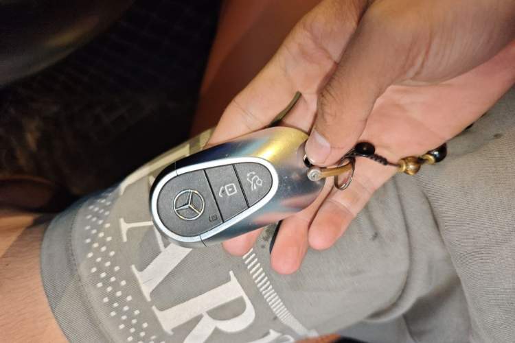 Used Mercedes-Benz C-Class 2022 Restyled C 260 L Sport Edition Vehicle Key