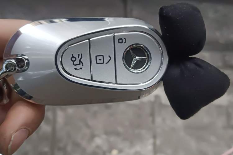 Used Mercedes-Benz C-Class 2022 C 260 L Sport Edition Vehicle Key