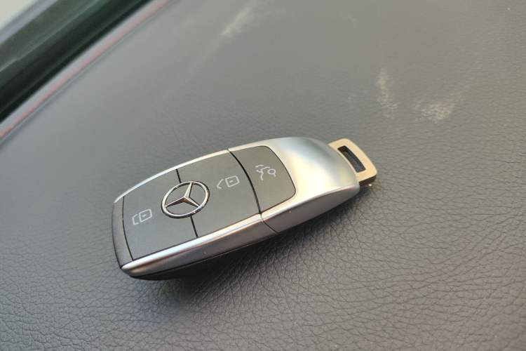 Used Mercedes-Benz C-Class 2022 Refreshed C 260 Coupe Vehicle Key