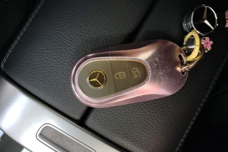 Used Mercedes-Benz C-Class 2022 C 260 L Sport Edition Vehicle Key