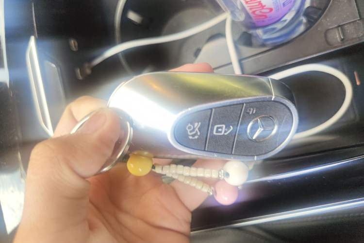 Used Mercedes-Benz C-Class 2022 C 260 L Sport Edition Vehicle Key
