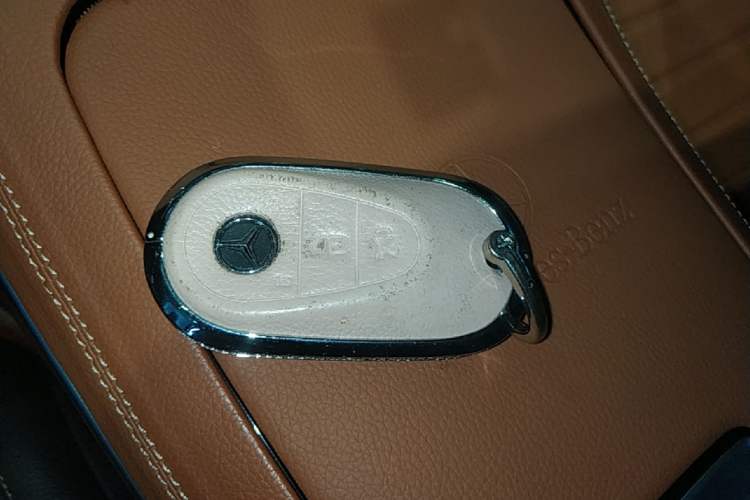 Used Mercedes-Benz C-Class 2022 C 260 L Sport Edition Vehicle Key