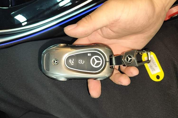 Used Mercedes-Benz C-Class 2022 C 260 L Obsidian Night Sport Edition Vehicle Key