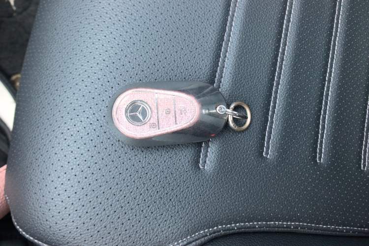 Used Mercedes-Benz C-Class 2022 C 260 L Sport Edition Vehicle Key