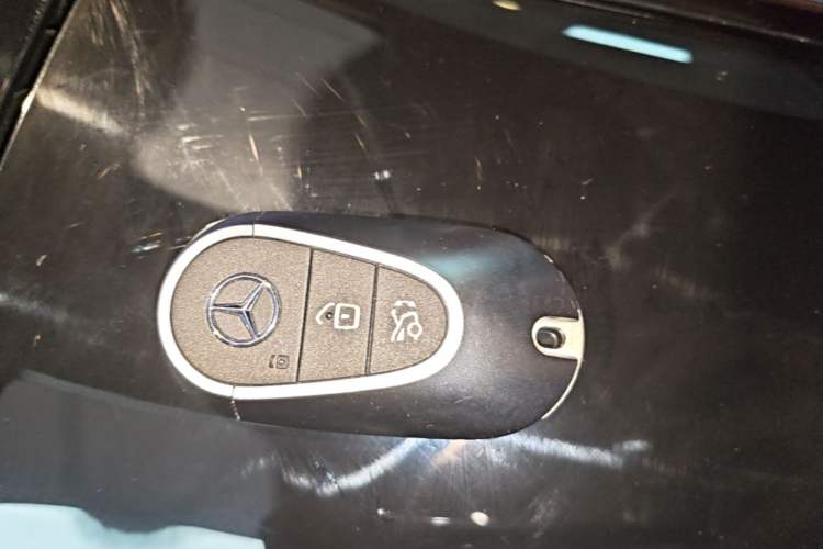 Used Mercedes-Benz C-Class 2022 Restyled C 200 L Sport Edition Vehicle Key