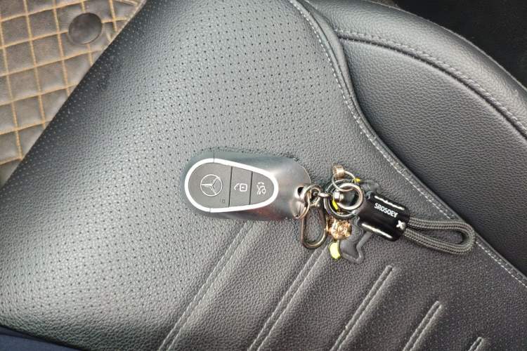 Used Mercedes-Benz C-Class 2022 C 260 L Sport Edition Vehicle Key