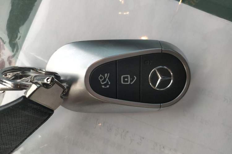 Used Mercedes-Benz C-Class 2022 C 260 L Obsidian Night Sport Edition Vehicle Key