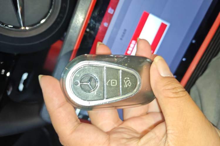 Used Mercedes-Benz C-Class 2022 Revised C 260 L Starry Night Sport Edition Vehicle Key