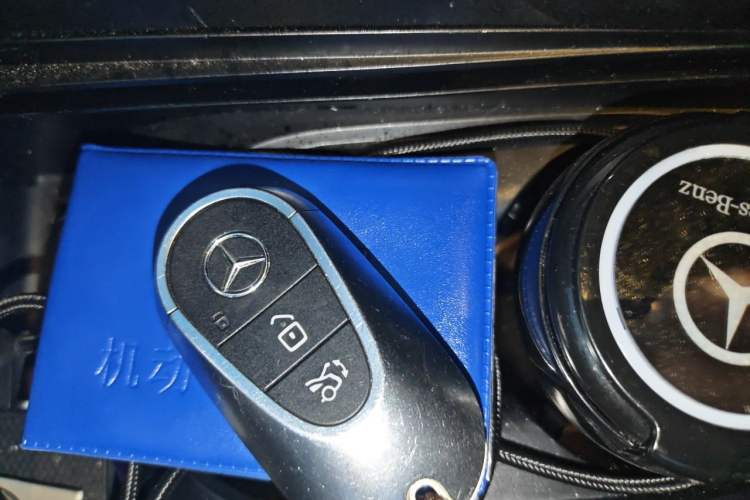 Used Mercedes-Benz C-Class 2022 Restyled C 200 L Sport Edition Vehicle Key