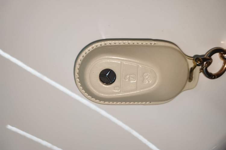 Used Mercedes-Benz C-Class 2022 Restyled C 200 L Sport Edition Vehicle Key