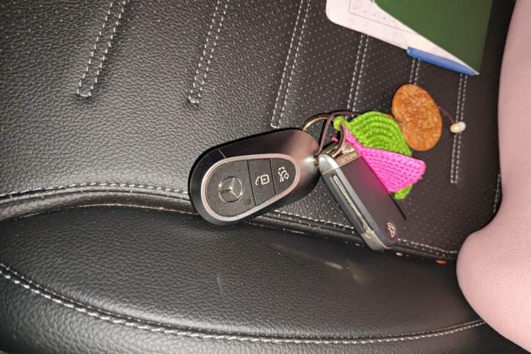 Used Mercedes-Benz C-Class 2022 Restyled C 200 L Sport Edition Vehicle Key