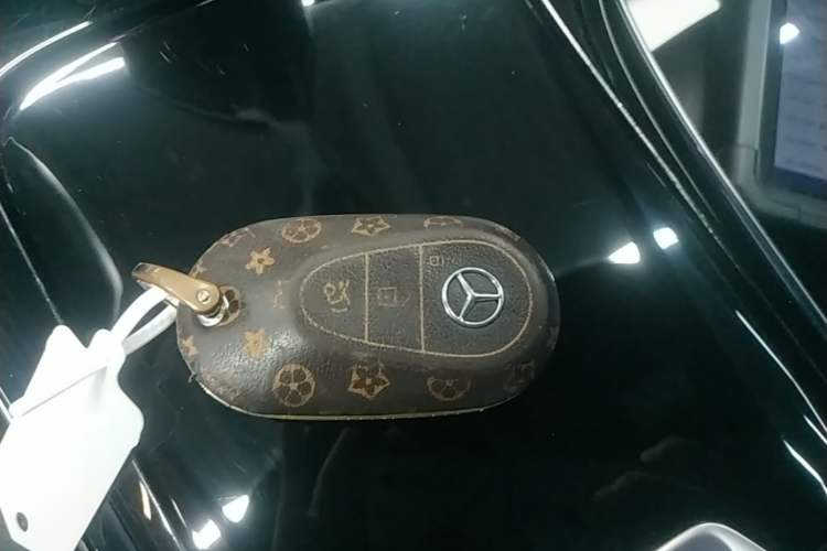 Used Mercedes-Benz C-Class 2022 Restyled C 200 L Sport Edition Vehicle Key