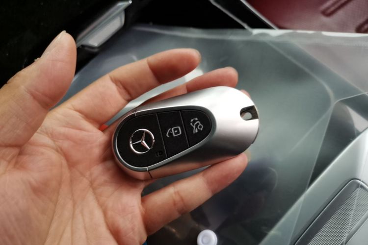 Used Mercedes-Benz C-Class 2022 C 260 L Vehicle Key