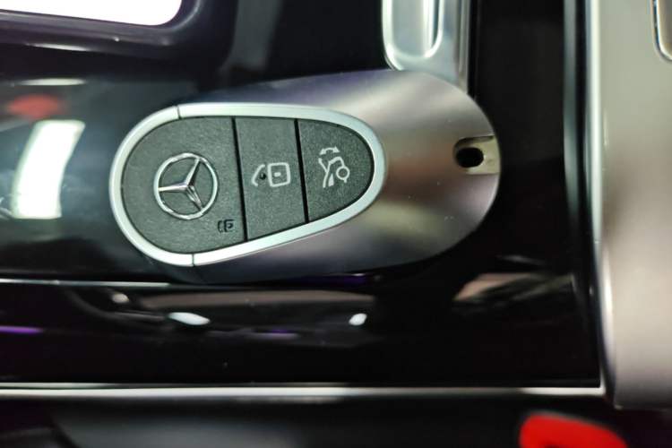 Used Mercedes-Benz C-Class 2022 Restyled C 260 L Sport Edition Vehicle Key