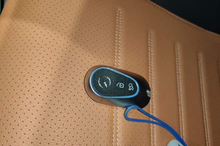 Used Mercedes-Benz C-Class 2022 Restyled C 200 L Sport Edition Vehicle Key