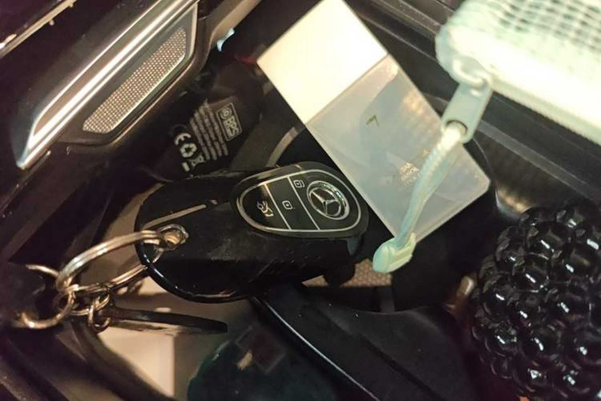 Used Mercedes-Benz C-Class 2022 Facelift C 260 L Vehicle Key