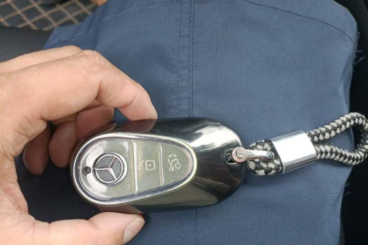 Used Mercedes-Benz C-Class 2022 C 260 L Sport Edition Vehicle Key