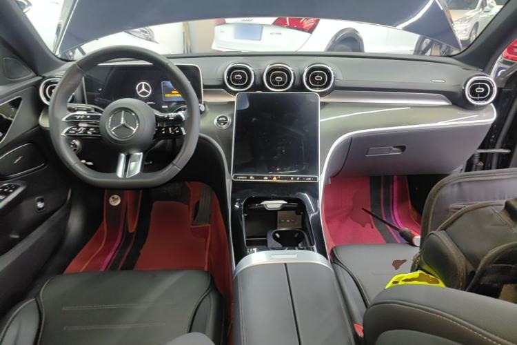 Used Mercedes-Benz C-Class 2023 C 200 L Sport Edition Center Console