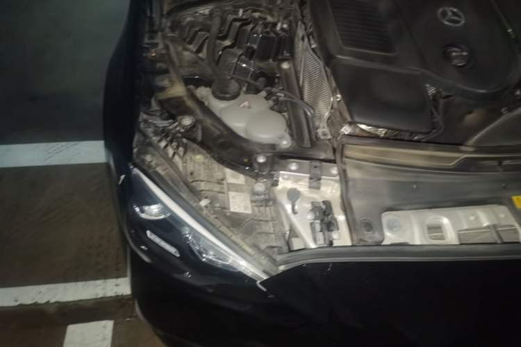 Used Mercedes-Benz C-Class 2023 Second Facelift C 260 L Starry Night Sports Edition Engine Bay Right