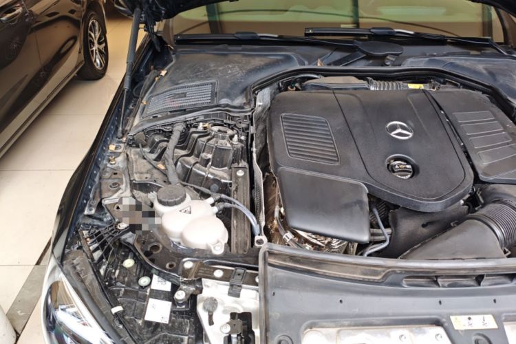 Used Mercedes-Benz C-Class 2023 Facelift C 260 L Engine Bay Right