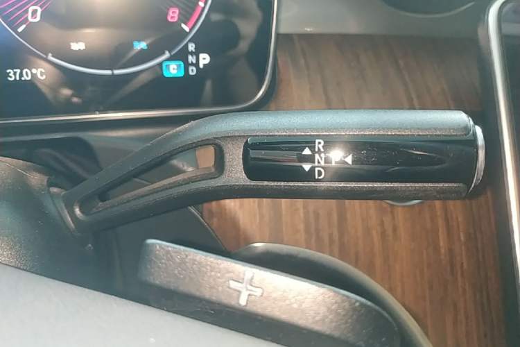 Used Mercedes-Benz C-Class 2023 C 260 L Gear Lever