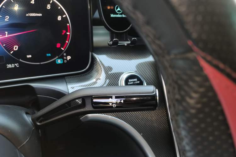 Used Mercedes-Benz C-Class 2023 Restyled C 260 L Sport Edition Gear Lever