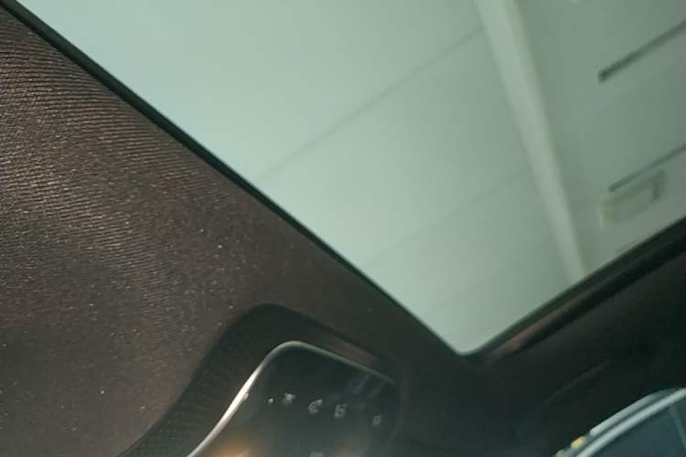 Used Mercedes-Benz C-Class 2023 C 260 L Headliner