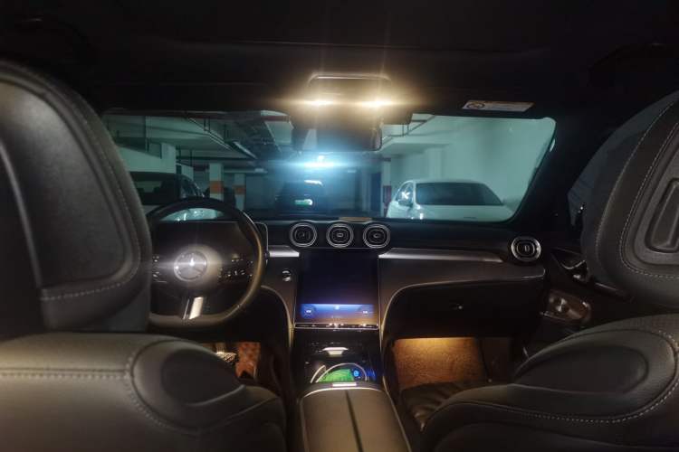 Used Mercedes-Benz C-Class 2023 Second Facelift C 260 L Starry Night Sports Edition Headliner
