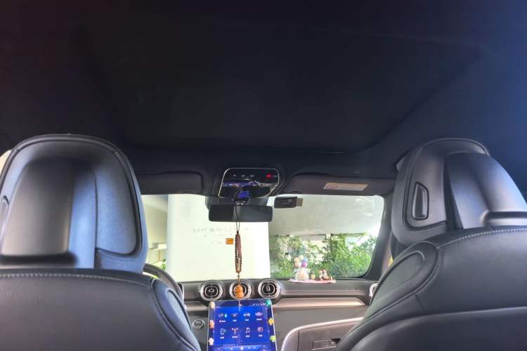 Used Mercedes-Benz C-Class 2023 Restyled C 260 L Night Edition Sports Version Headliner