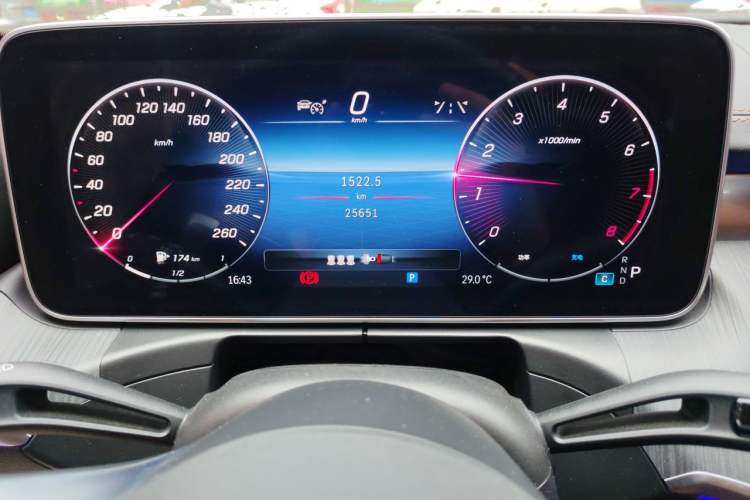 Used Mercedes-Benz C-Class 2023 Restyled C 260 L Sport Edition Instrument Cluster