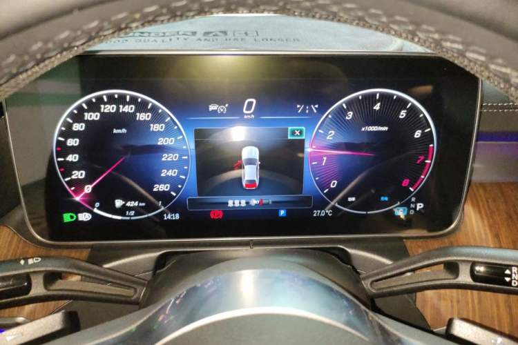Used Mercedes-Benz C-Class 2023 Facelift C 260 L Instrument Cluster