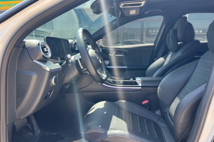 Used Mercedes-Benz C-Class 2023 Restyled C 260 L Sport Edition Interior 2