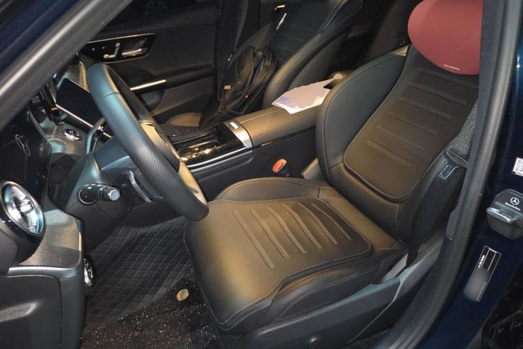 Used Mercedes-Benz C-Class 2023 Restyled C 260 L Night Edition Sports Version Left Front Seat