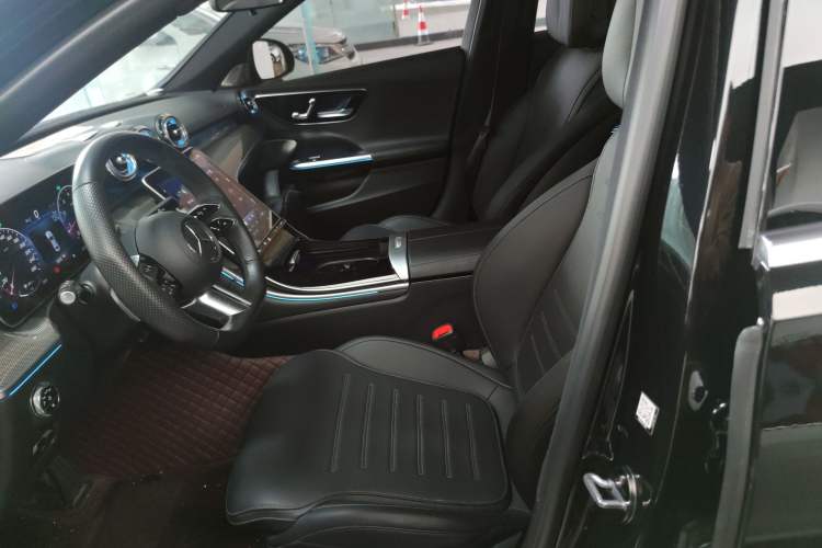 Used Mercedes-Benz C-Class 2023 C 260 L Sport Edition Left Front Seat