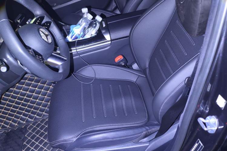 Used Mercedes-Benz C-Class 2023 Second Facelift C 260 L Starry Night Sports Edition Left Front Seat